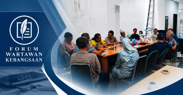 Forum Wartawan Kebangsaan (FWK) menilai komunikasi publik pemerintahan Prabowo-Gibran perlu memperkuat empati, kepekaan terhadap kondisi masyarakat, serta membangun kepercayaan publik melalui penyampaian kebijakan yang efektif.