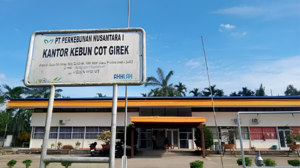 Akademisi Fakultas Pertanian Universitas Syiah Kuala (USK), Dr. T. Saiful Bahri, mendorong penyelesaian konflik di PTPN IV Regional VI Cot Girek melalui dialog permanen, pemberdayaan masyarakat, dan penegakan hukum yang berkeadilan guna menjaga stabilitas sosial serta keberlangsungan aktivitas perkebunan.