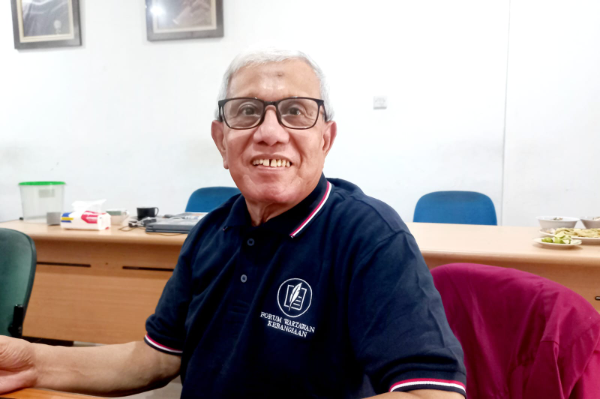 Hendry Ch Bangun Tokoh Pers Nasional 