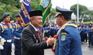 Dilepas Penuh Haru, Kadis Damkarmat Kota Bekasi Abi Hurairah Masuki Purna Tugas