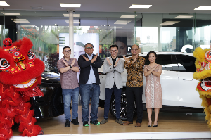 XPENG Ekspansi ke Bandung, Pop Up Store Perdana di Luar Jabodetabek Resmi Beroperasi