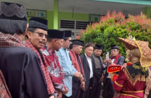 Sekcam Kamang Magek Hadiri Pengukuhan Pengurus PAITT Sekaligus Halal Bihalal 