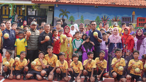 PSTI Jakarta Barat Sosialisasikan Sepak Takraw ke Siswa SD, Dorong Lahirnya Atlet Muda Berprestasi