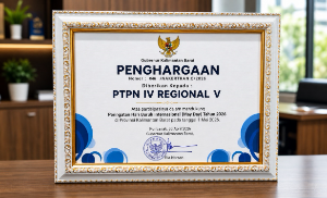Dukung Hubungan Industrial Harmonis, PTPN IV Regional V Raih Penghargaan Pemprov Kalbar pada May Day 2026