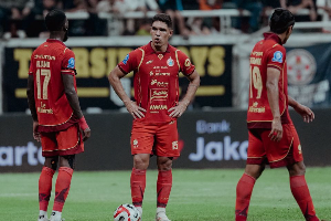 Persija vs Persib Dipindah ke Samarinda, Jakmania Kecewa Berat