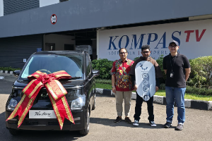Wuling Air ev Jadi Hadiah Utama SUCI 12, Chairul Mukmin Bawa Pulang Mobil Listrik dan Rp50 Juta