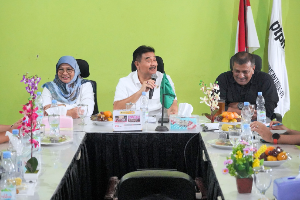 Dewan Komisaris PTPN I Tinjau Kebun Tebenan, Produksi Karet Lampaui Target 127 Persen