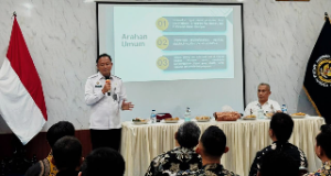 Kakanwil Ditjenpas DK Jakarta Tekankan Profesionalitas dan Integritas Pegawai Saat Beri Pengarahan di Lapas Narkotika Jakarta