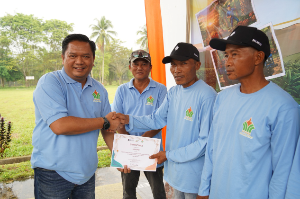 PalmCo Apresiasi Pemanen Terbaik, Kebun Rejosari Raih Best Improvement 2025