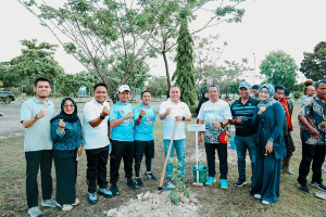 Holding Perkebunan Nusantara Tuntaskan Penanaman 9.000 Pohon di Riau, PTPN IV Regional III Perkuat Komitmen ESG dan Keberlanjutan
