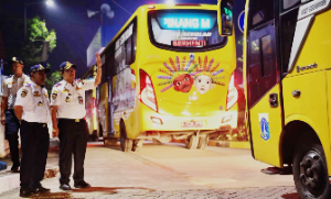 Hari Pertama Masuk Sekolah, Dishub DKI Operasikan 235 Bus Sekolah Gratis di 50 Rute untuk Layani Ribuan Pelajar Jakarta