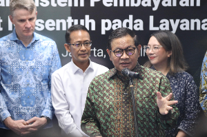 MRT Jakarta Resmi Terapkan Pembayaran Kartu Kredit Nirsentuh, Wisatawan Kini Bisa Tap In Tanpa Beli Kartu