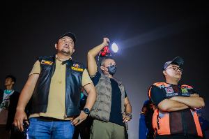 Wakil Wali Kota Bogor Jenal Mutaqin Nginap 4 Malam di TPAS Galuga, Pimpin Langsung Pemadaman